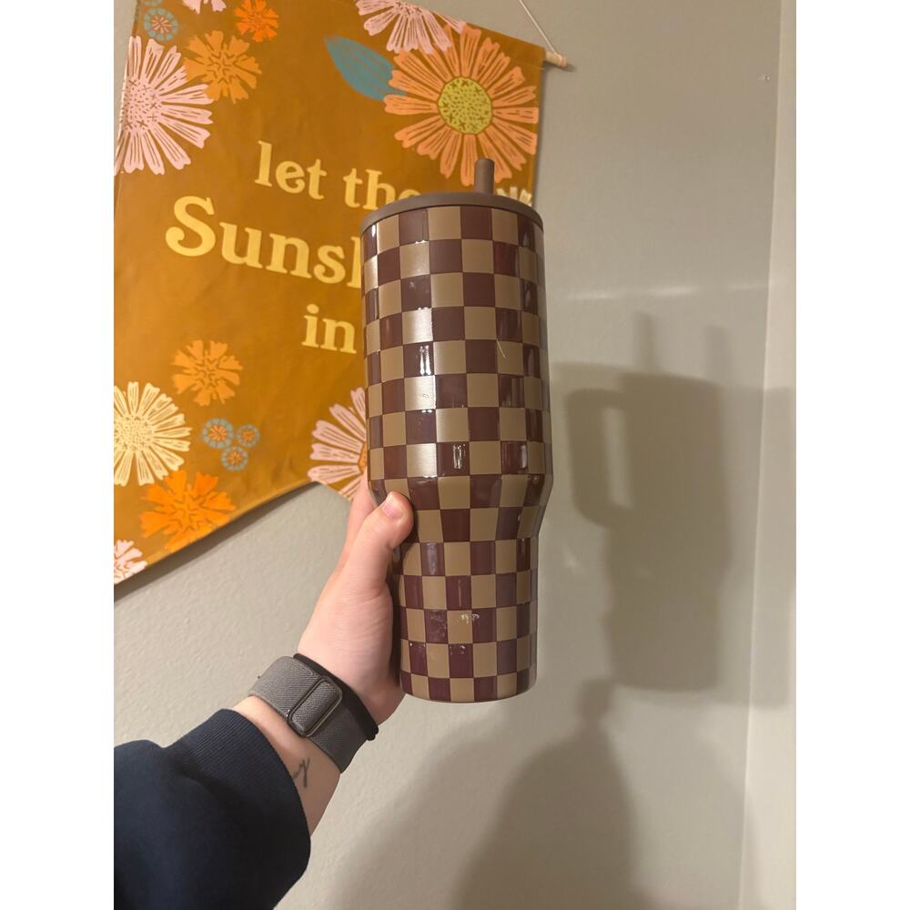 Brown Autumn Checker Hydrojug Traveler 40 oz Stainless Steel Flip Straw - Picture 2 of 4